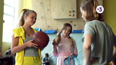 Очевидцы, 2 сезон, 13 серия. Белая ворона