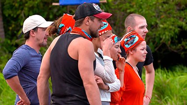 Последний герой. Актеры против экстрасенсов, 1 выпуск